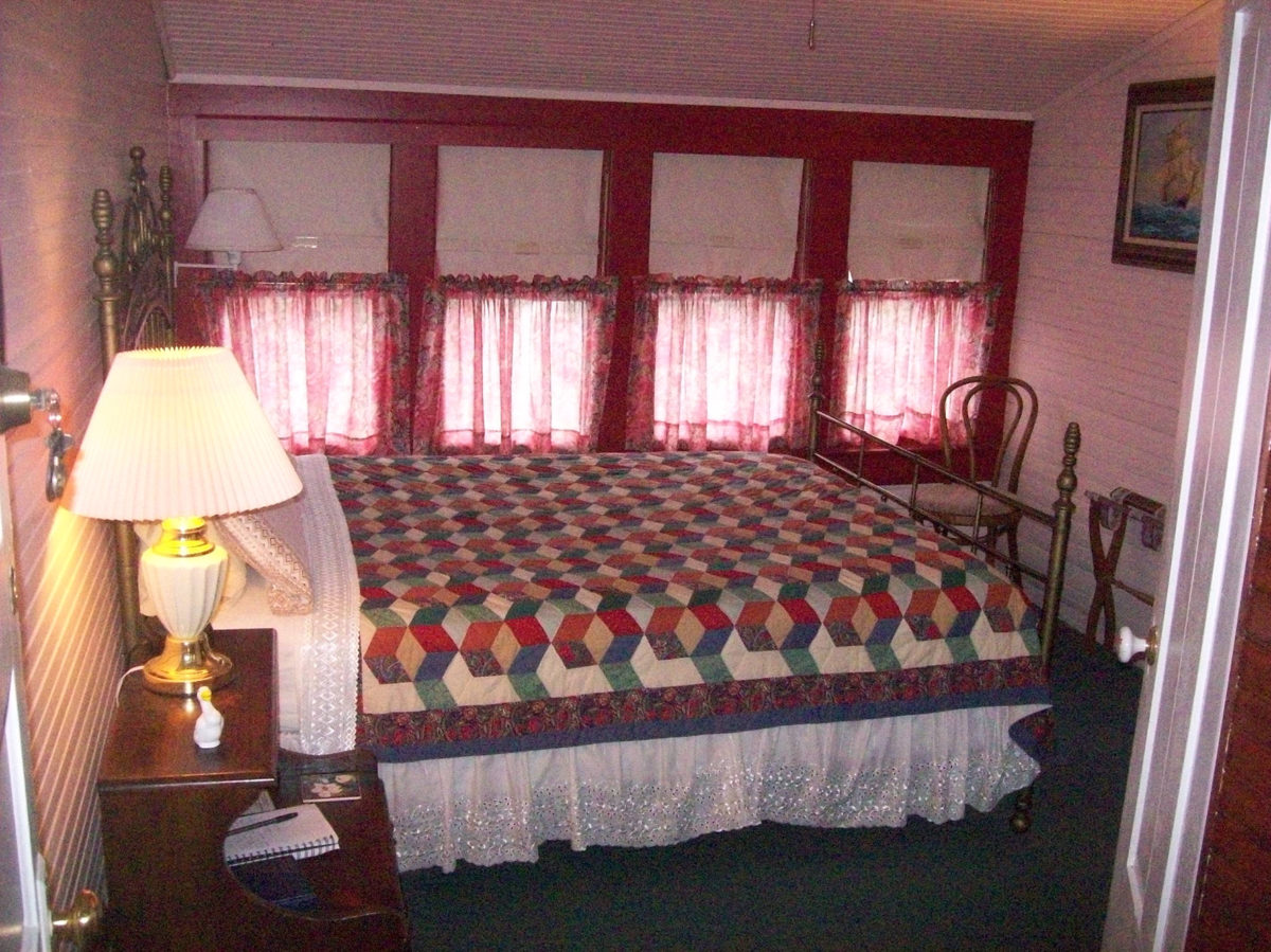 Guest Rooms Pictures & Descriptions Company House Bed & Breakfast Inn